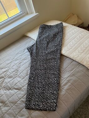 Lane Bryant Leopard Print Ankle Pants - Like New - 26 Petite